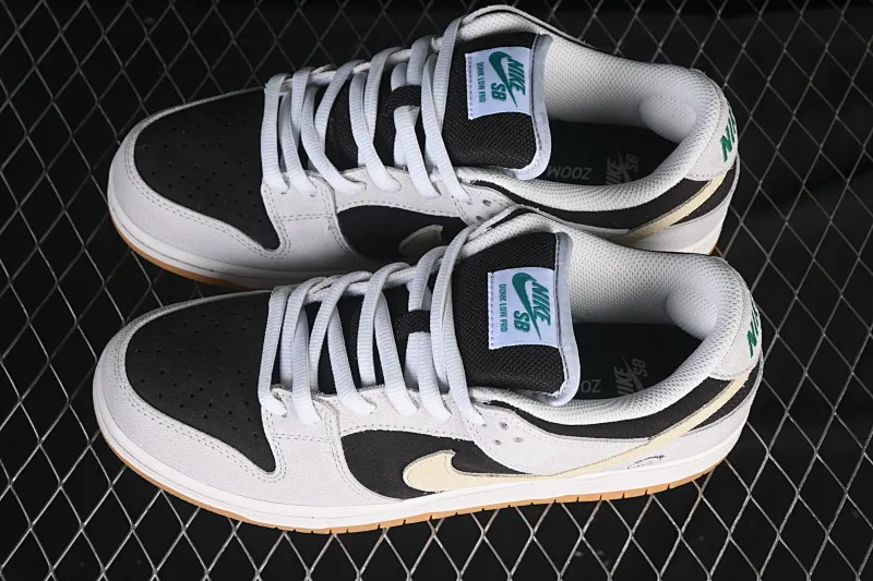 All categories Nk SB Dunk series Nk SB Dunk Low low-top sneakers Nike SB Dunk Low low-top casual sneakers HF3704-001